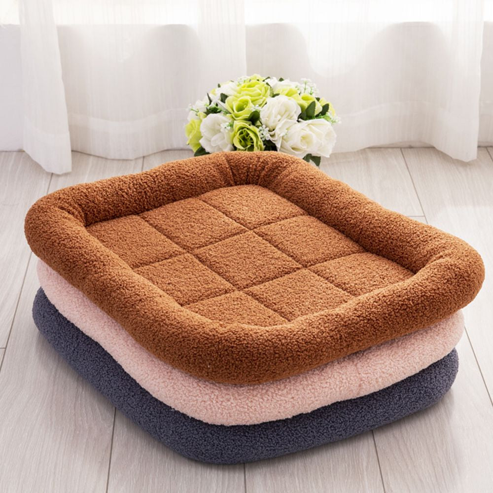 Large Dogs Bed Pet Sofa Bed Mats Super Soft Sherpa Crate Cushion Dog and Pet Bed Pet Carrier Pet Bed in Fleece Machine Washable